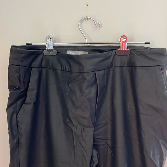 I love Tyler Madison vegan leather joggers size XL - Picture 2 of 4